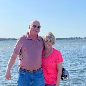 Meet your Posher, Lynda